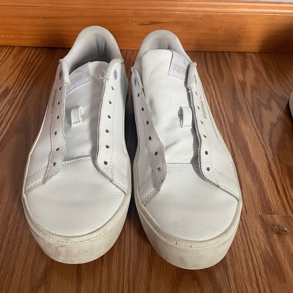 Puma Women's White Sneakers 8.5
